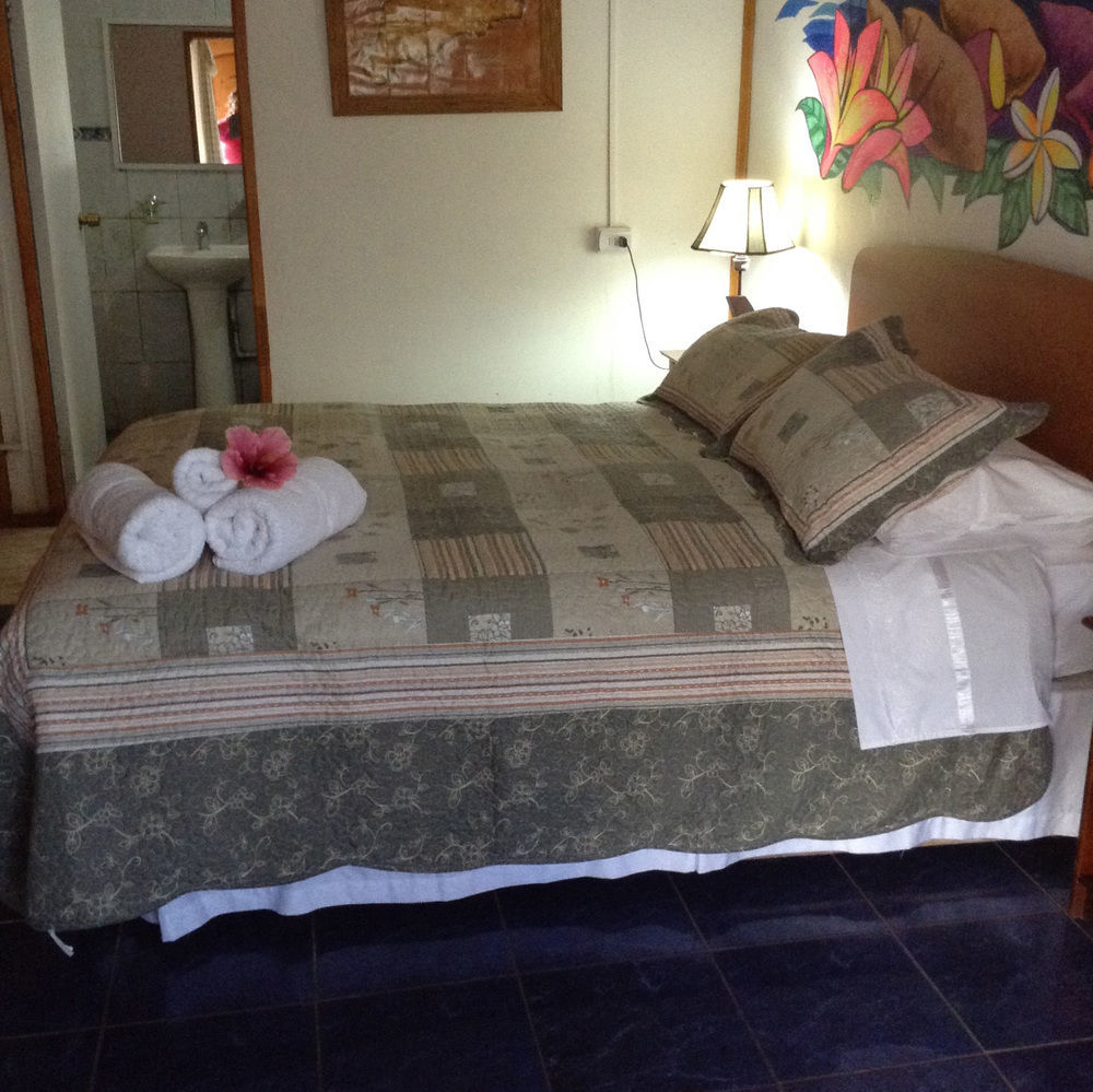 Cabanas Keuhenua Hanga Roa Ngoại thất bức ảnh
